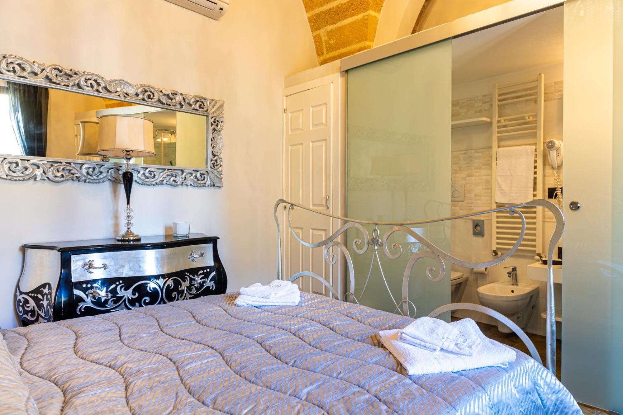 Palazzo Aurora Bed & Breakfast Alezio Exterior foto