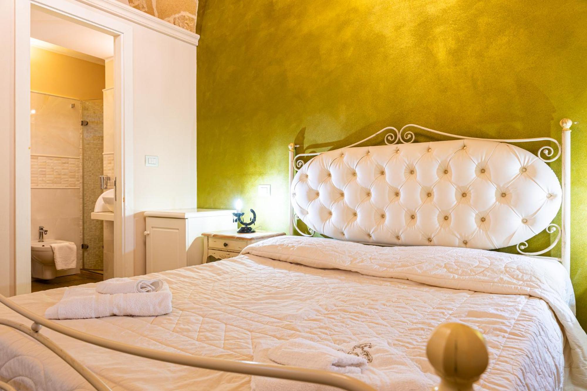 Palazzo Aurora Bed & Breakfast Alezio Exterior foto