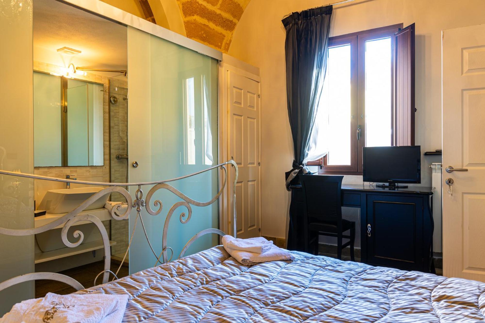 Palazzo Aurora Bed & Breakfast Alezio Exterior foto
